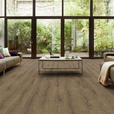 Tundra Oak Autumn 4V Πάτωμα Laminate Tarkett της σειράς Essentials Line 832 κατηγορίας AC4 32 πάχους 8mm